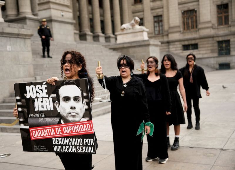 VIDEO | Con la excusa de frenar el crimen, Jerí declaró emergencia en Lima y Callao donde se manifiestan en su contra