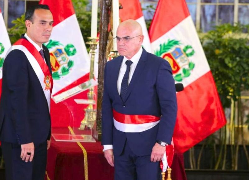VIDEO | Vio luz y entró: Ernesto Álvarez, el crítico de la vacancia de Boluarte, ahora lidera gabinete de Jerí